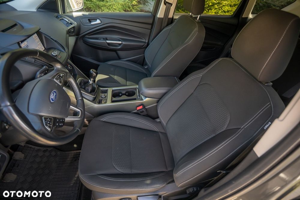 Ford Kuga 1.5 EcoBoost FWD Edition ASS - 17