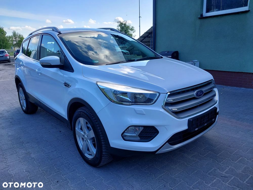 Ford Kuga 1.5 EcoBoost 2x4 Trend - 6