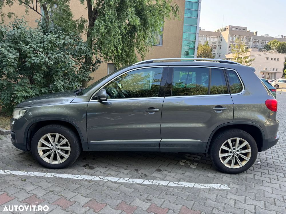 Volkswagen Tiguan 2.0 TDI 4Motion DSG Sport & Style - 3