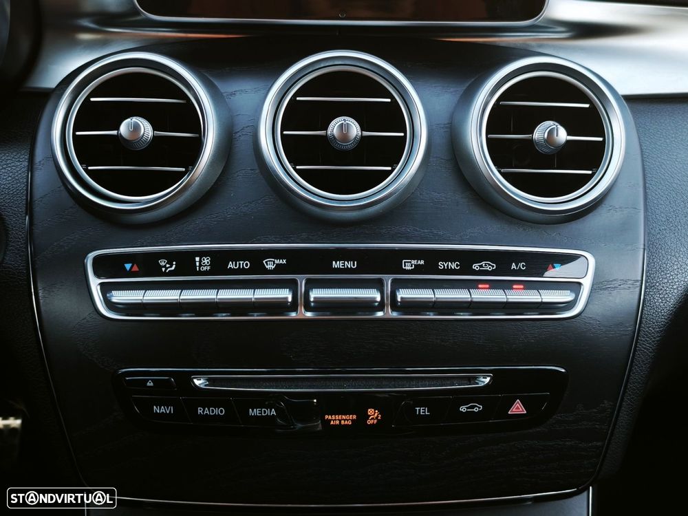 Mercedes-Benz C 220 d AMG Line - 29