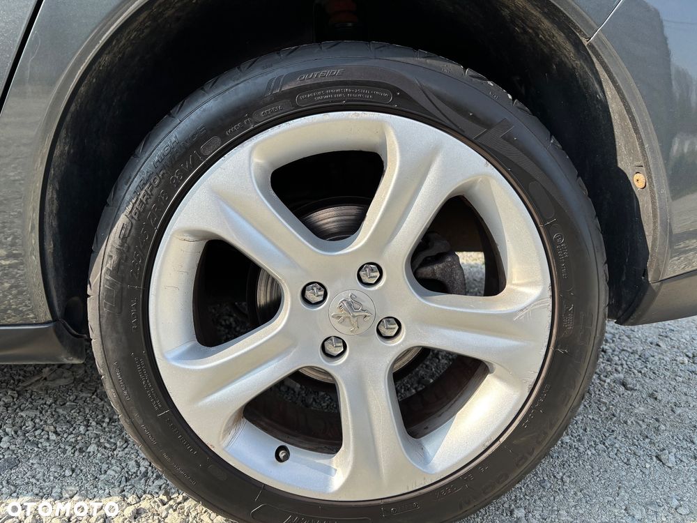 Peugeot 3008 HDi 160 Automatik Allure - 15