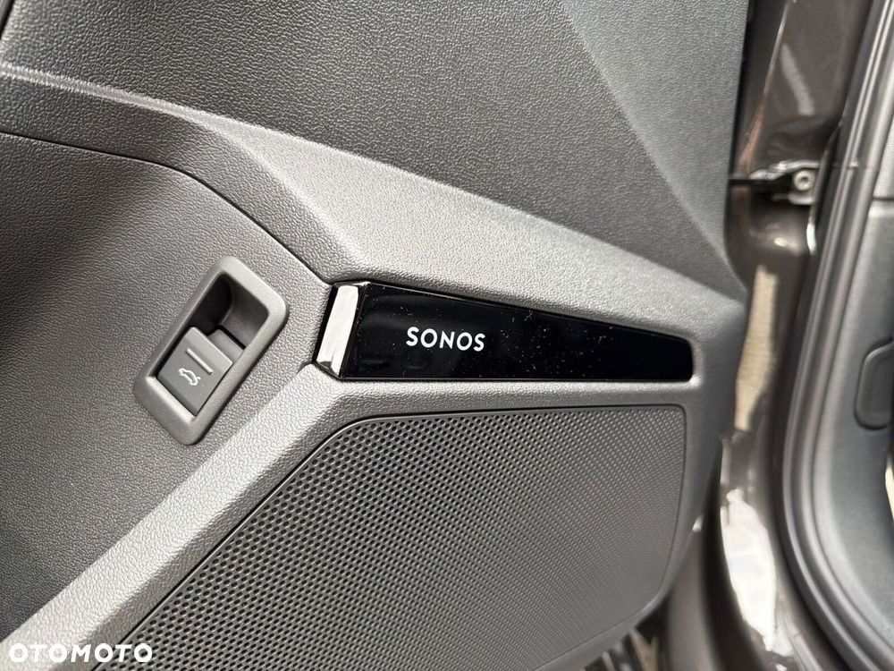 Audi RS3 Limousine - 18