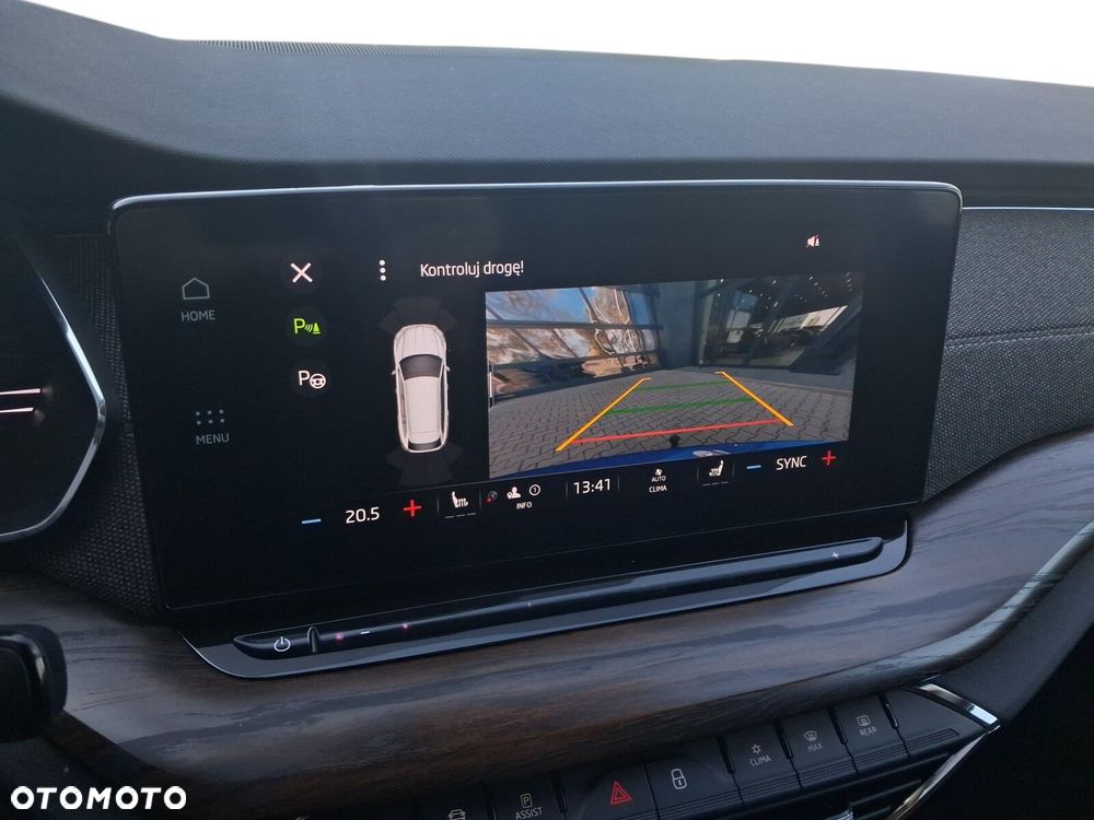 Skoda Octavia 2.0 TSI 4x4 Scout DSG - 30