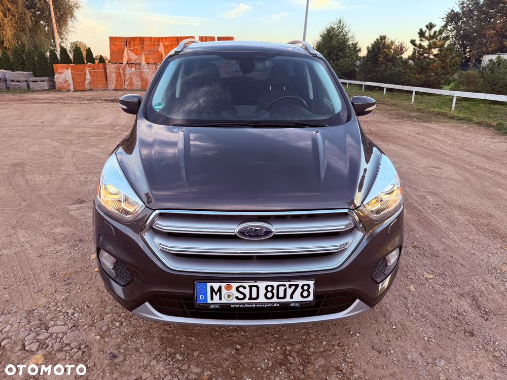 Ford Kuga - 33