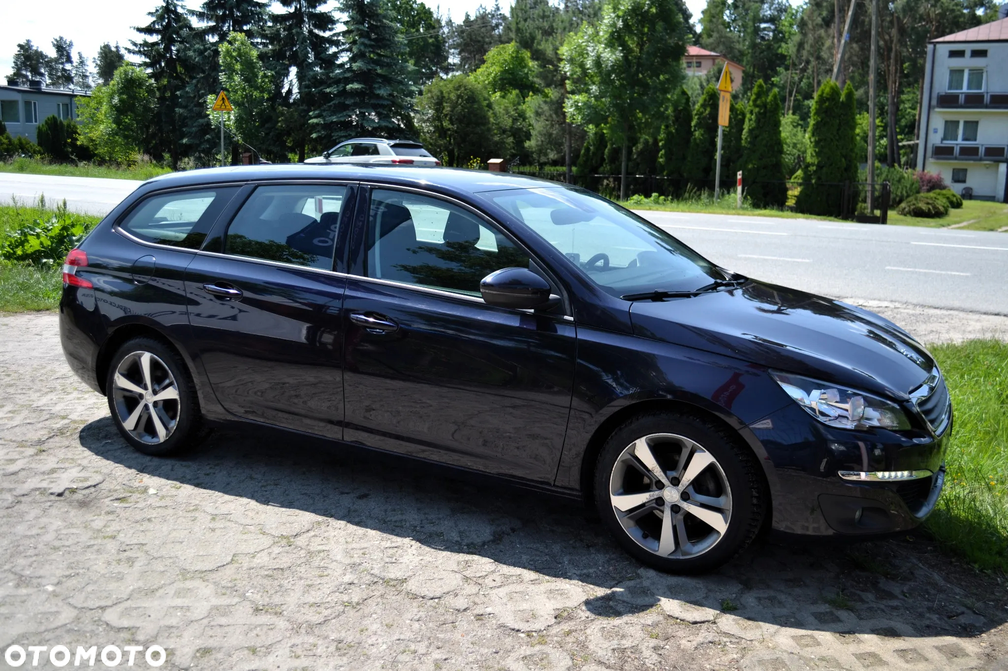 Peugeot 308 SW 1.6 BlueHDi Active S&S - 14