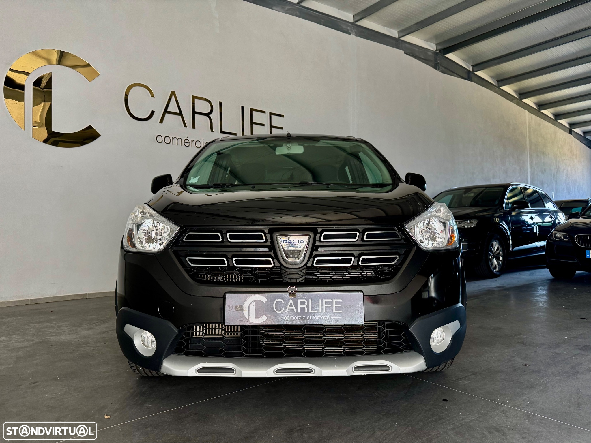 Dacia Lodgy 1.3 TCe Stepway 7L - 3