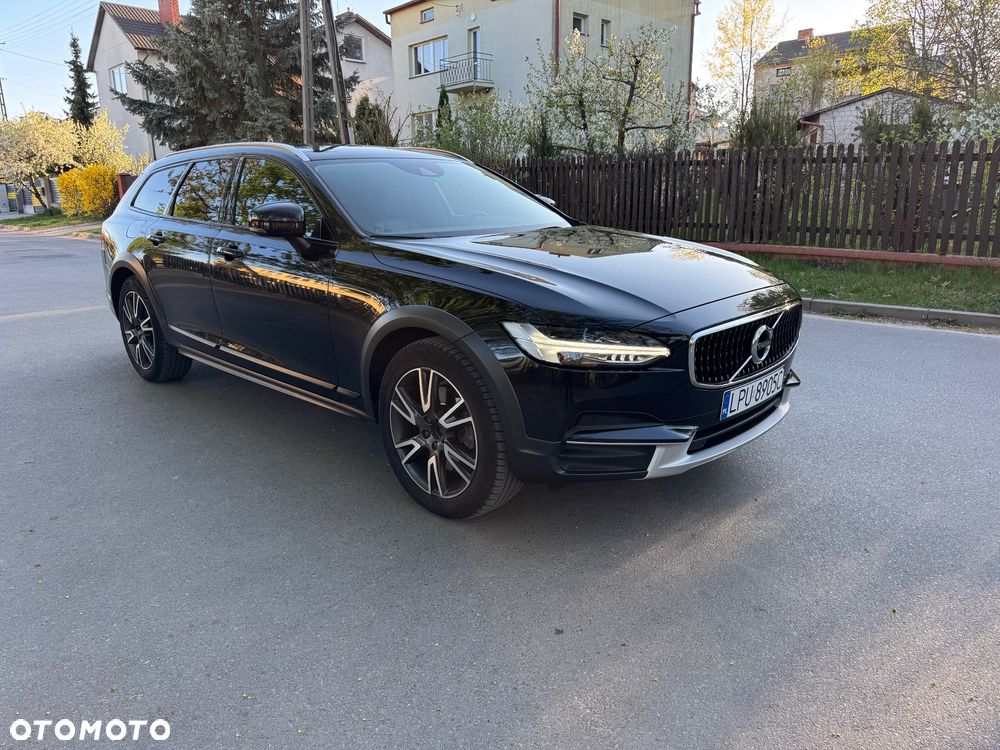 Volvo V90 D4 AWD Geartronic Momentum - 1