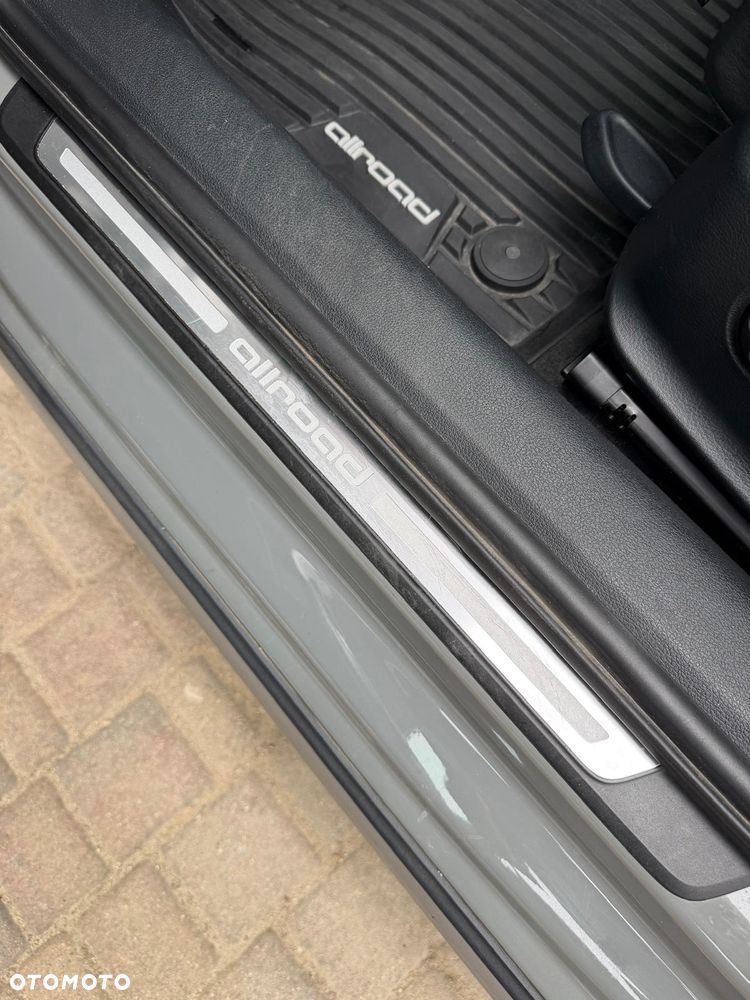 Audi A4 Allroad 2.0 TDI clean diesel Quattro S tronic - 25