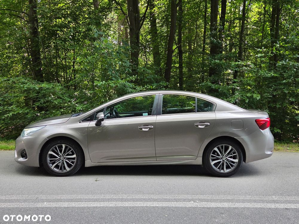 Toyota Avensis 2.0 D-4D Active Business - 9