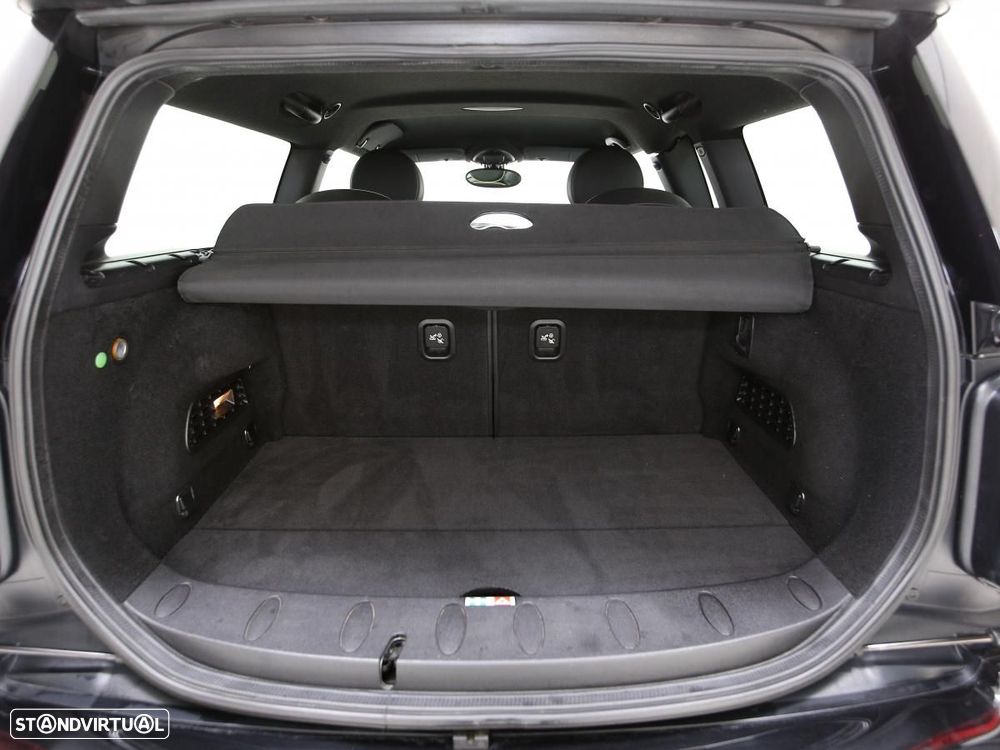 MINI Clubman John Cooper Works - 11