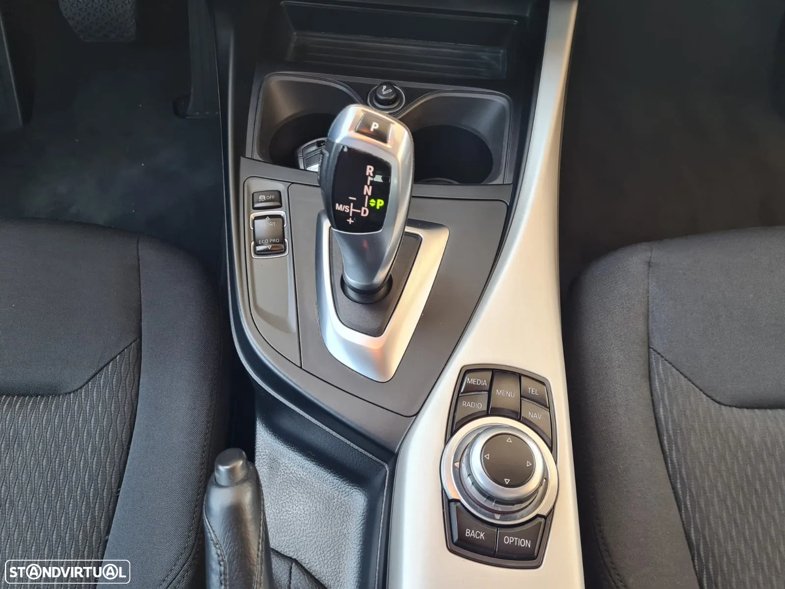 BMW 116 d Advantage Auto - 29