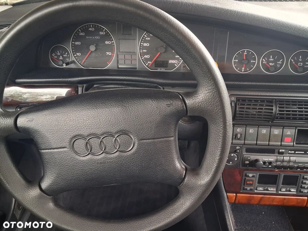 Audi A6 Limousine 2.6 E - 23