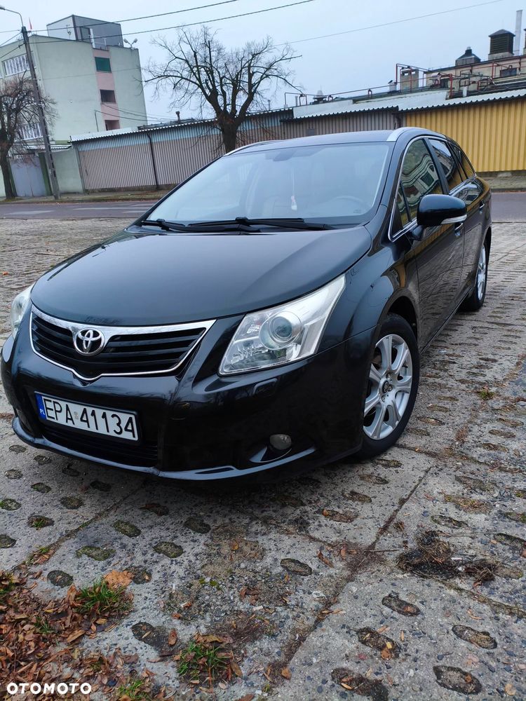 Toyota Avensis 2.0 Premium EU5 - 3