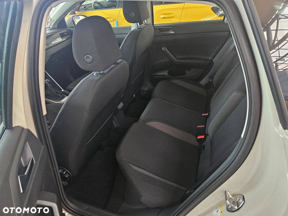 Volkswagen Taigo - 11