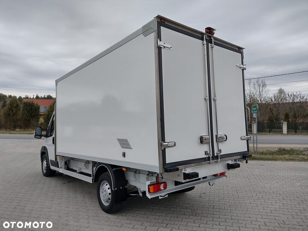 Peugeot Boxer Chlodnia Izoterma 8 Palet - 11