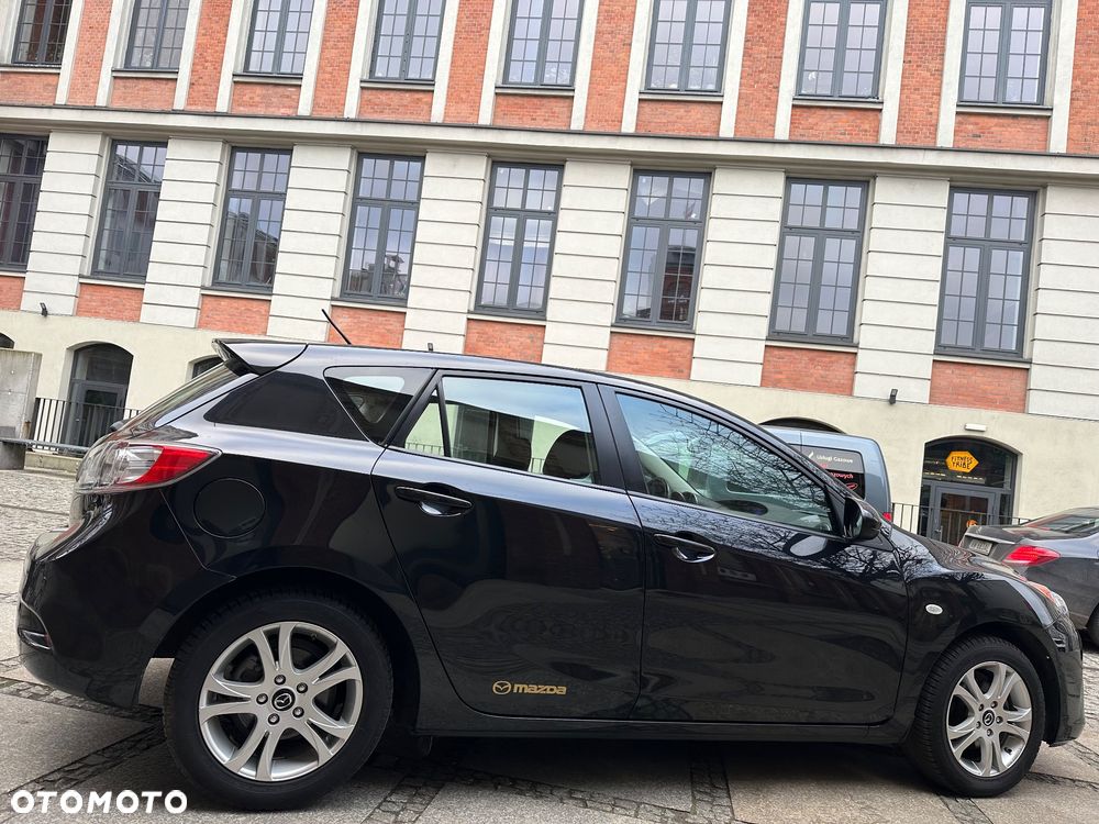 Mazda 3 - 25