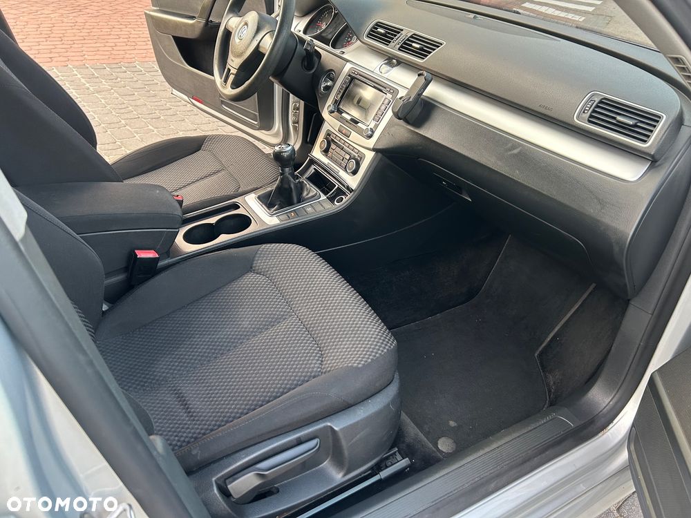 Volkswagen Passat Variant - 14