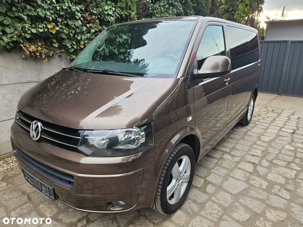 Volkswagen Multivan - 7