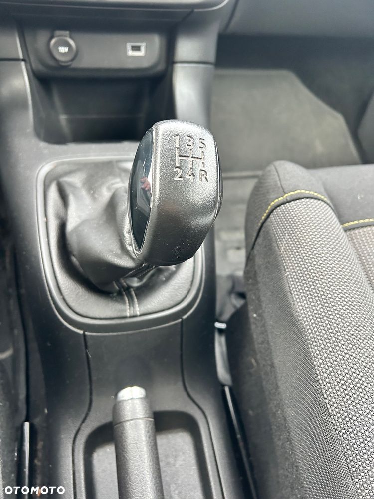 Citroën C3 1.2 PureTech Feel - 15