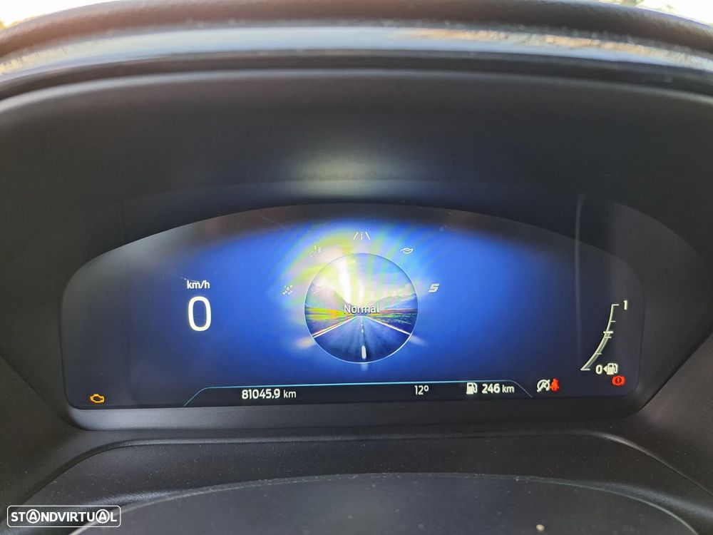 Ford Puma 1.0 EcoBoost Hybrid ST-LINE - 24