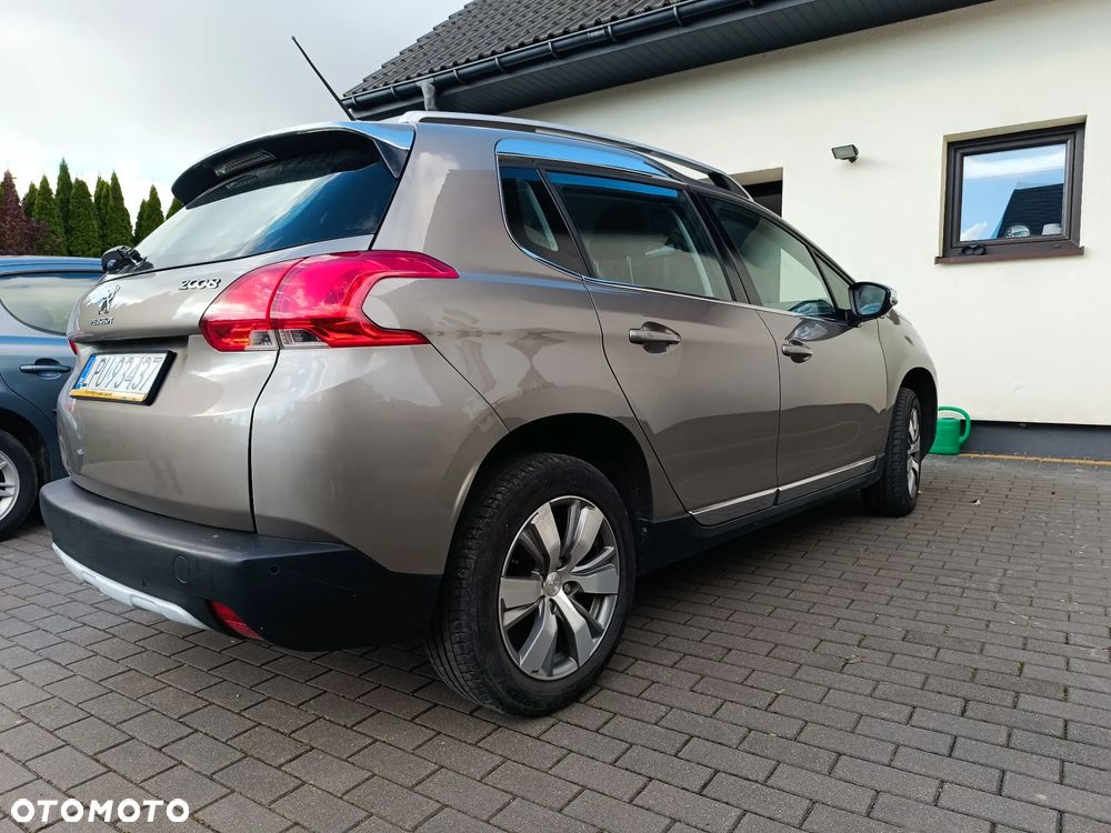 Peugeot 2008 1.6 VTi Allure - 4