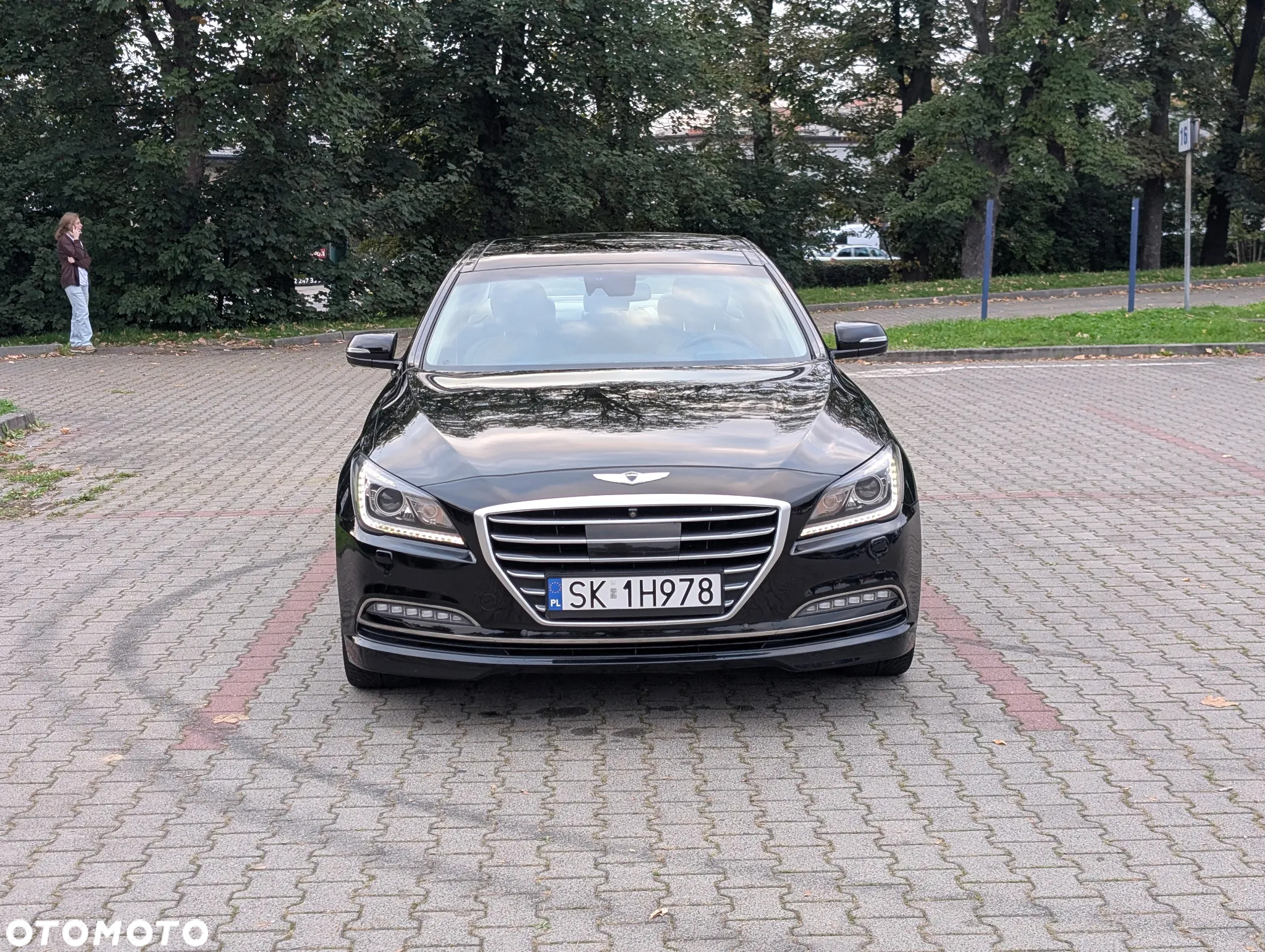 Hyundai Genesis 3.8 V6 GDI - 6