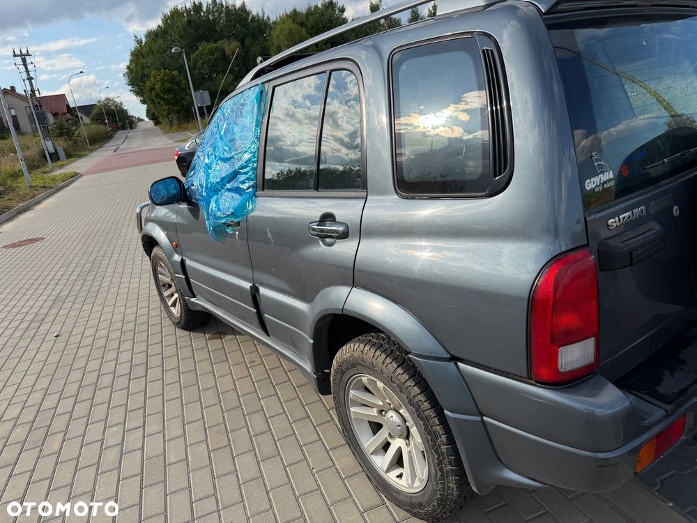Suzuki Grand Vitara 2.0 Special Edition - 29