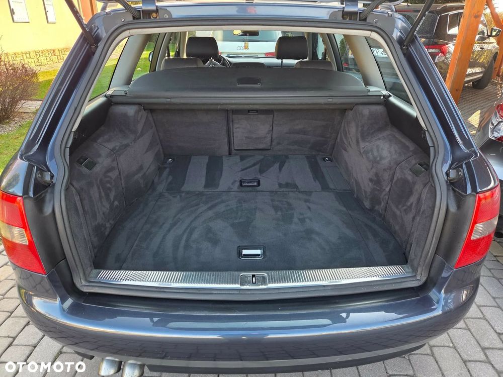 Audi A6 Avant 2.5 TDI - 19