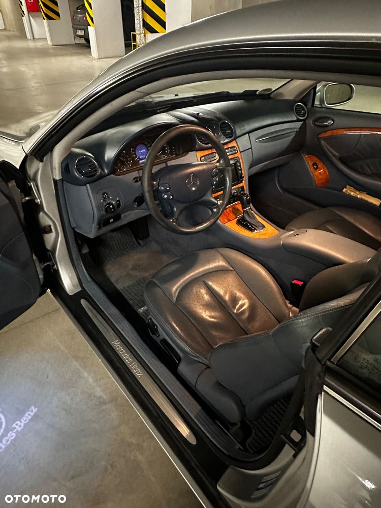 Mercedes-Benz CLK - 5