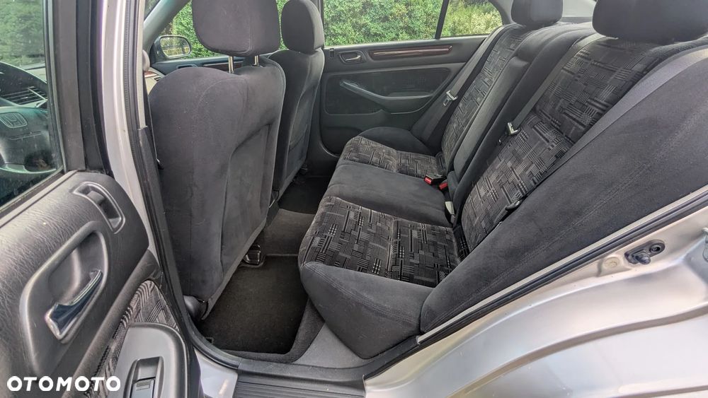 Honda Accord - 12