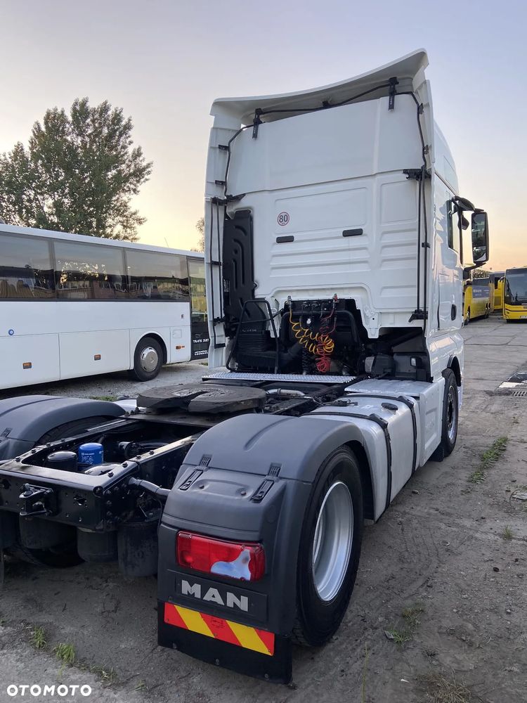 MAN TGX - 8