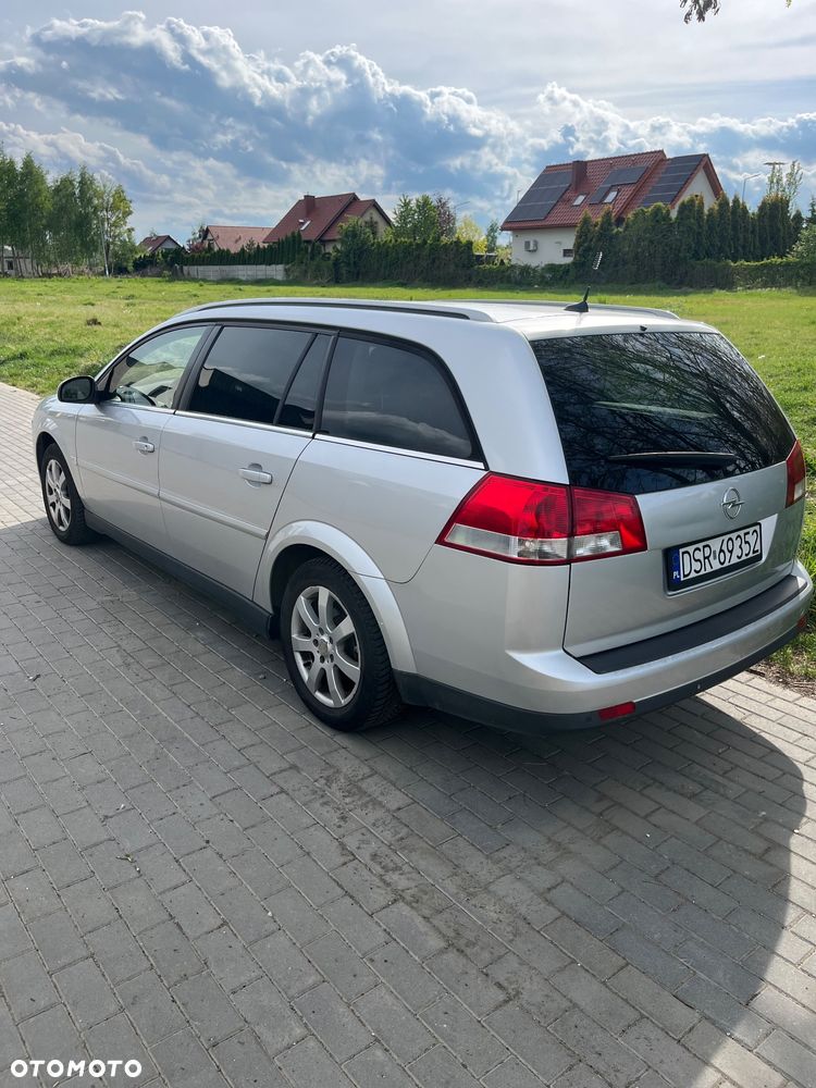 Opel Vectra 1.9 CDTI - 6