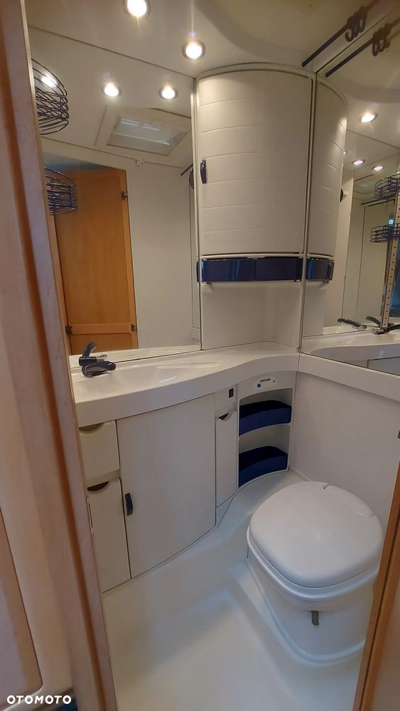 Hymer-Eriba NOVA 462 - 16