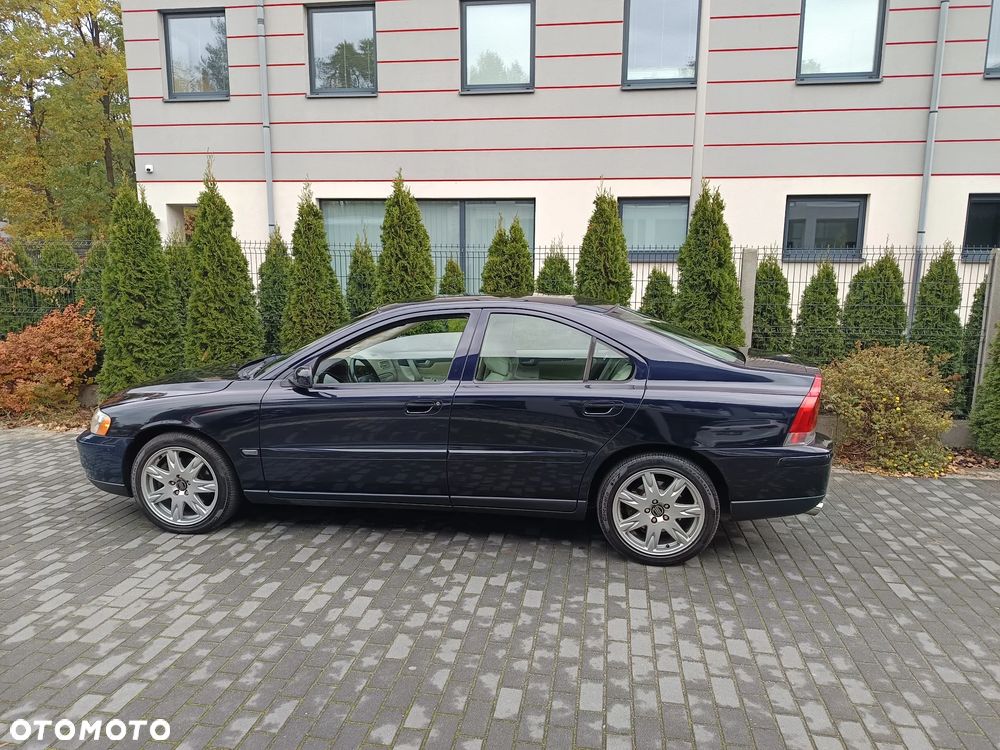 Volvo S60 2.0 T - 4