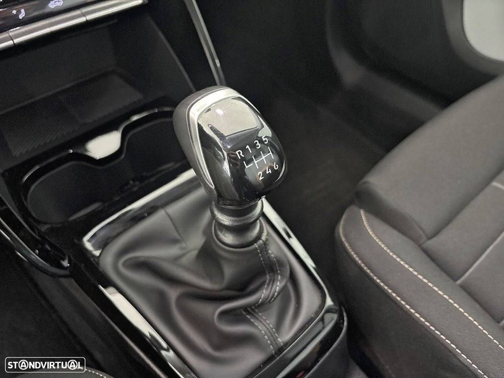 Citroën C3 Aircross 1.2 PureTech Plus - 19