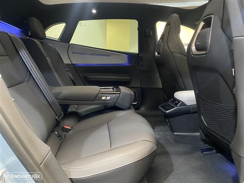 Polestar 4 Long Range 100 kWh Single Motor Plus - 3