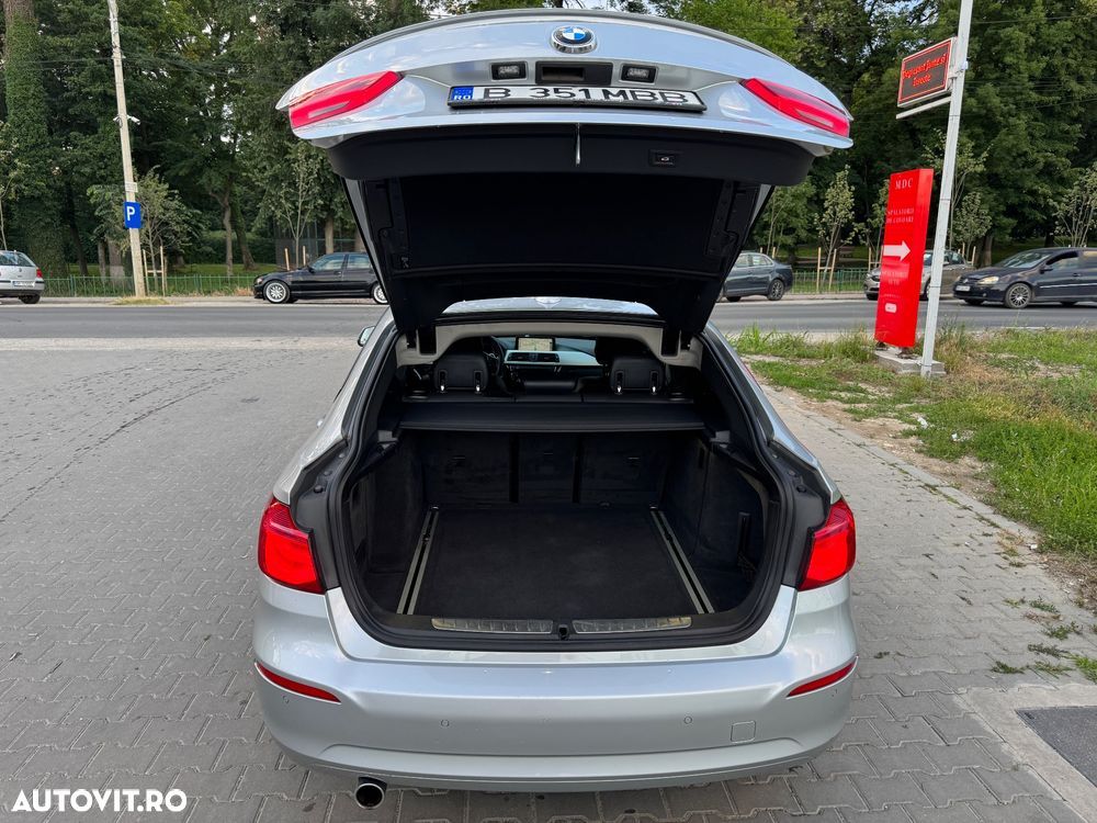 BMW Seria 3 318d Aut. - 8