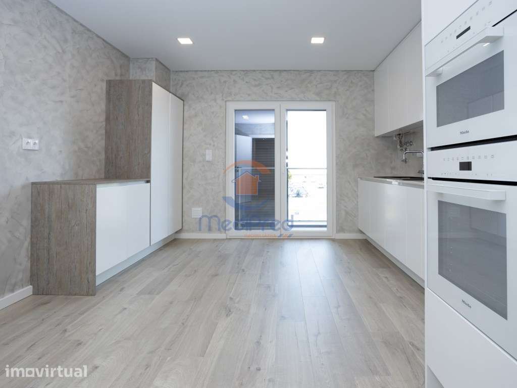 Apartamento T4 NOVO - Montijo - Grande imagem: 3/22
