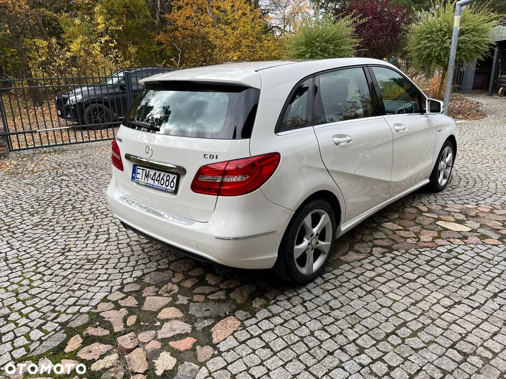 Mercedes-Benz Klasa B 200 CDI (BlueEFFICIENCY) - 6