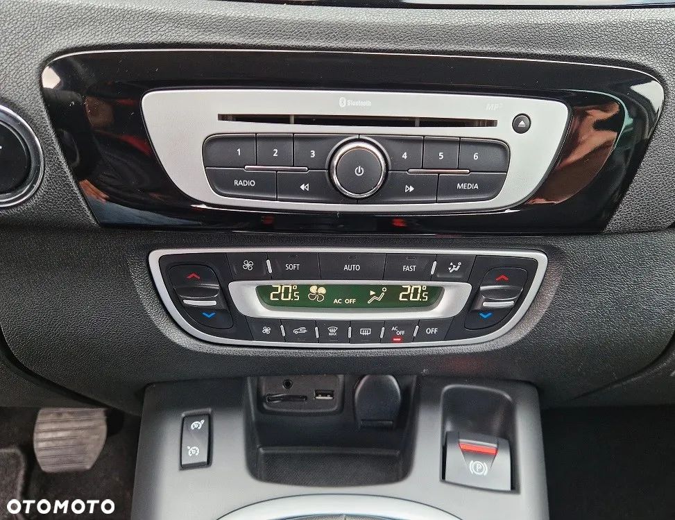 Renault Grand Scenic ENERGY dCi 110 S&S Bose Edition - 25