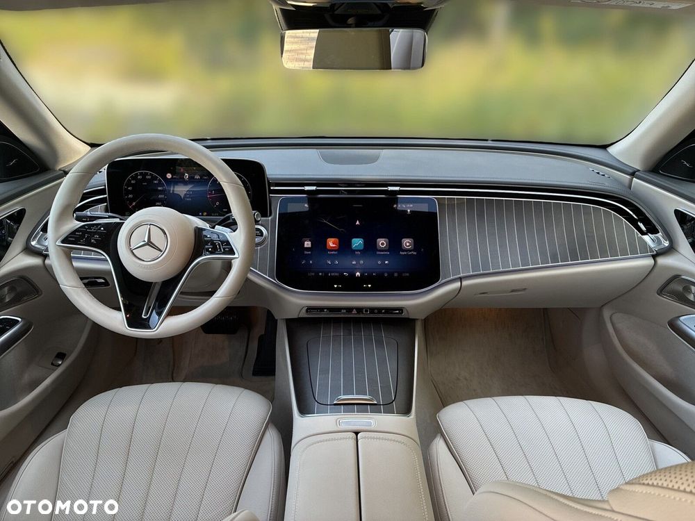 Mercedes-Benz Klasa E - 15