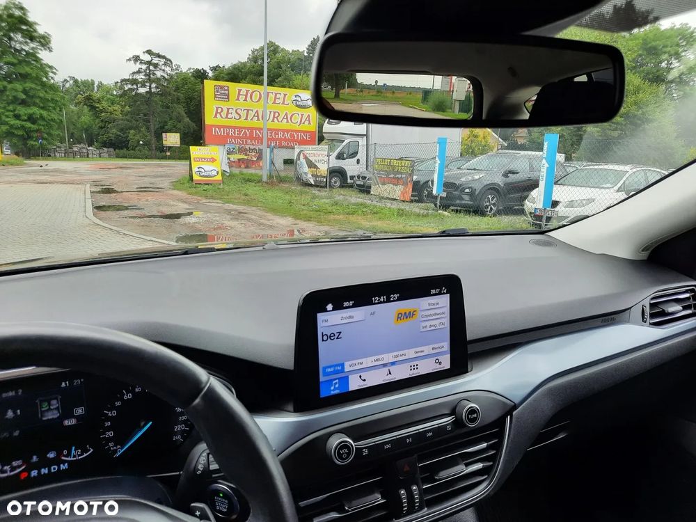 Ford Focus 2.0 EcoBlue Active Business - 33