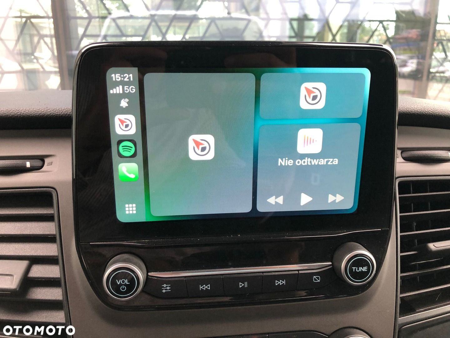 Ford Tourneo Custom 2.0 EcoBlue L2 Trend - 16
