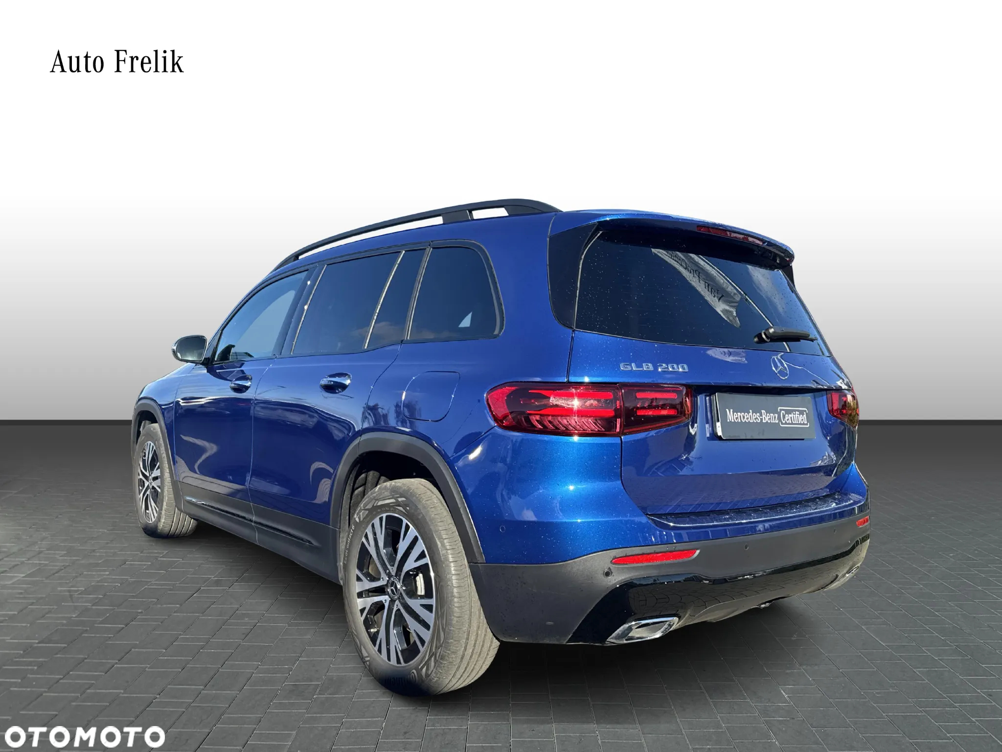 Mercedes-Benz GLB - 5