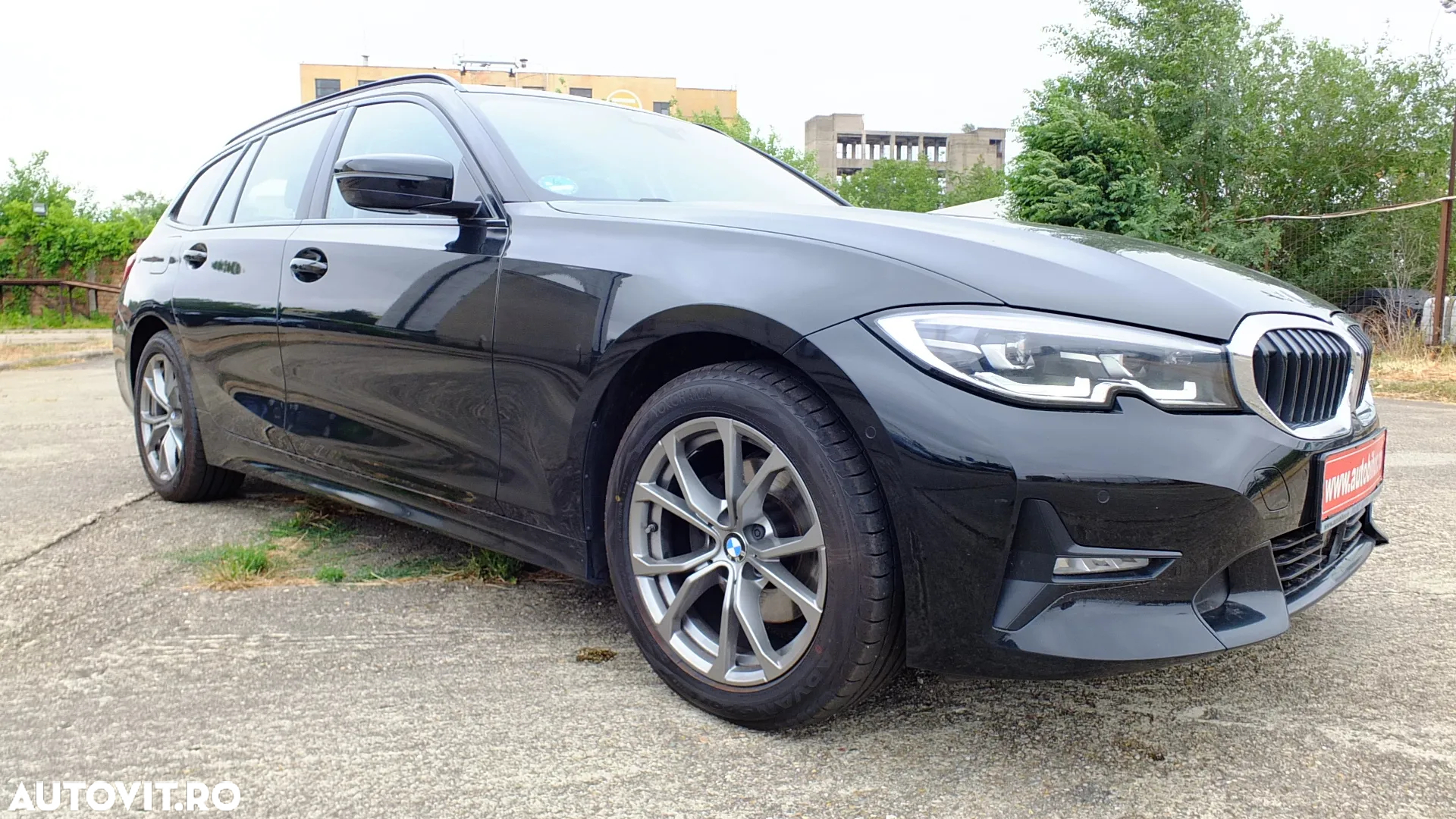 BMW Seria 3 320d Touring Aut. Sport Line - 8