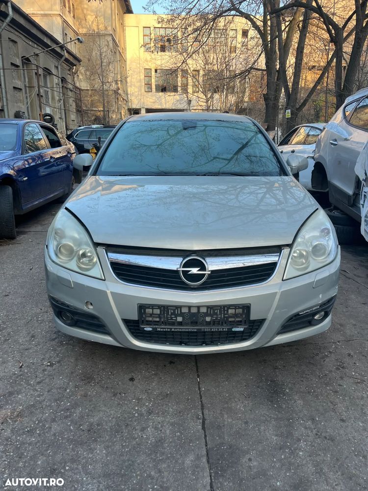 Dezmembrez Opel Vectra C facelift sedan 2005 benzina - 1