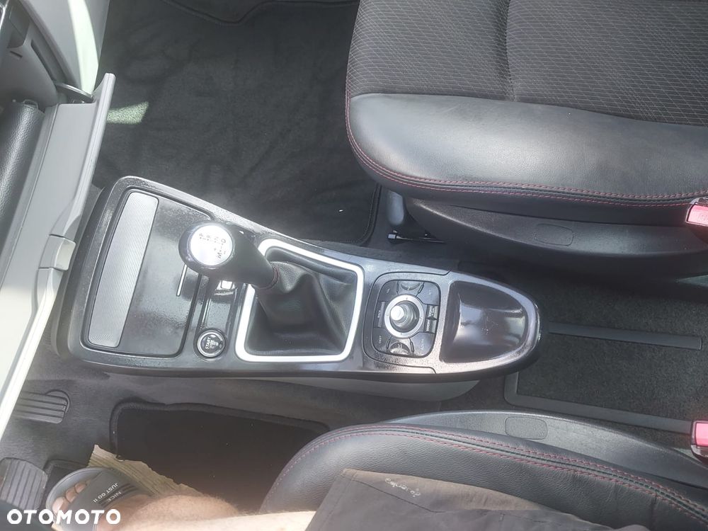 Renault Espace 2.0 Navitech - 12