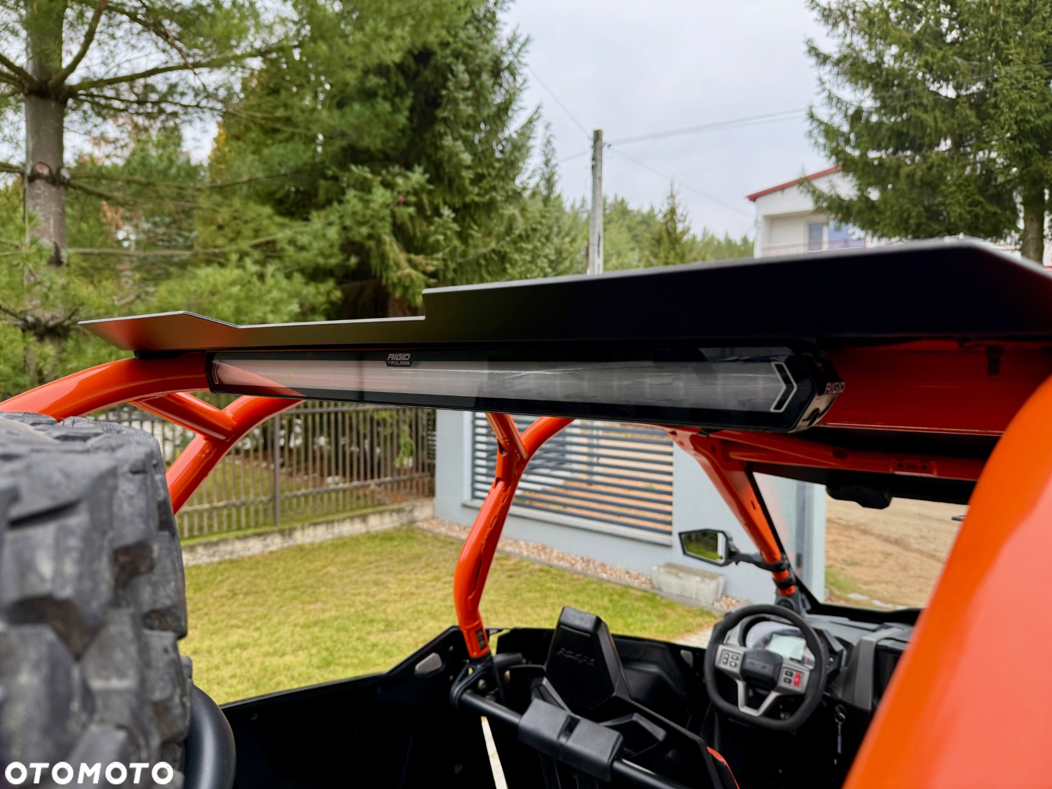 Polaris RZR - 13