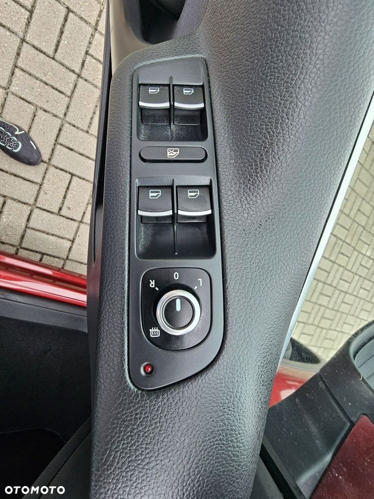 Volkswagen Tiguan 2.0 TDI DPF 4Motion BlueMotion Technology DSG Sport & Style - 29