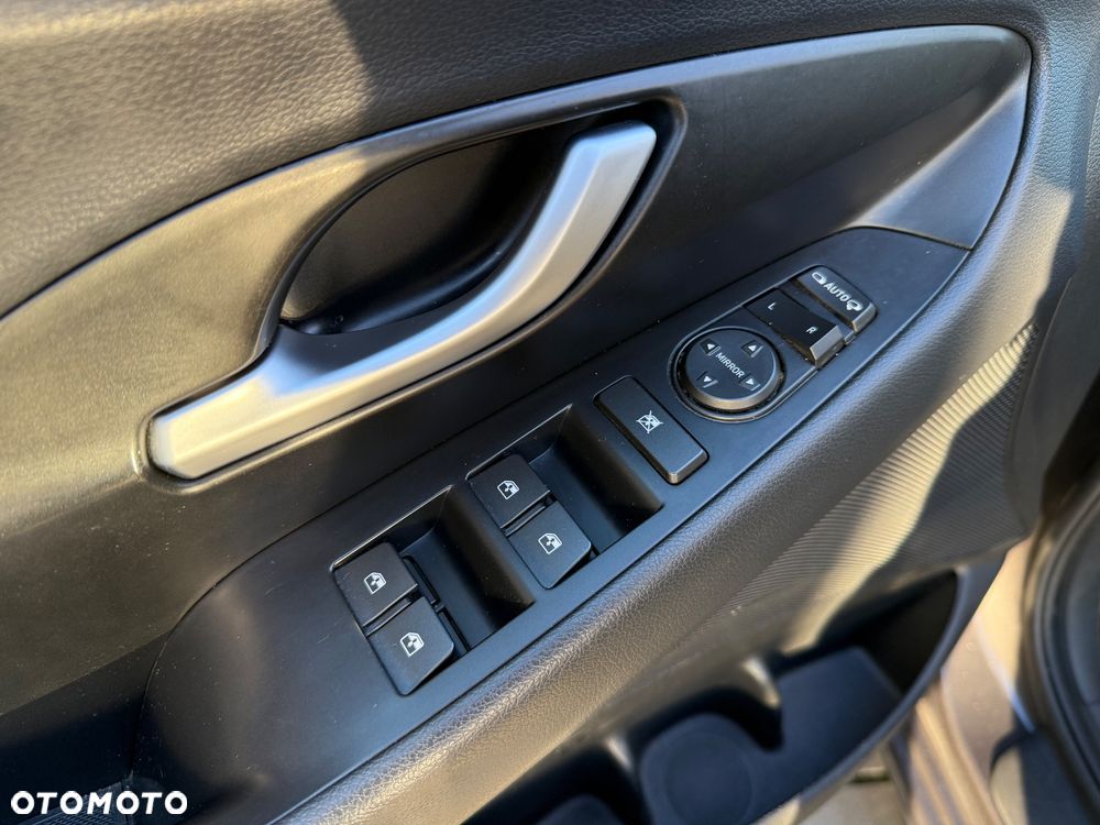 Hyundai i30 1.4 Style - 17